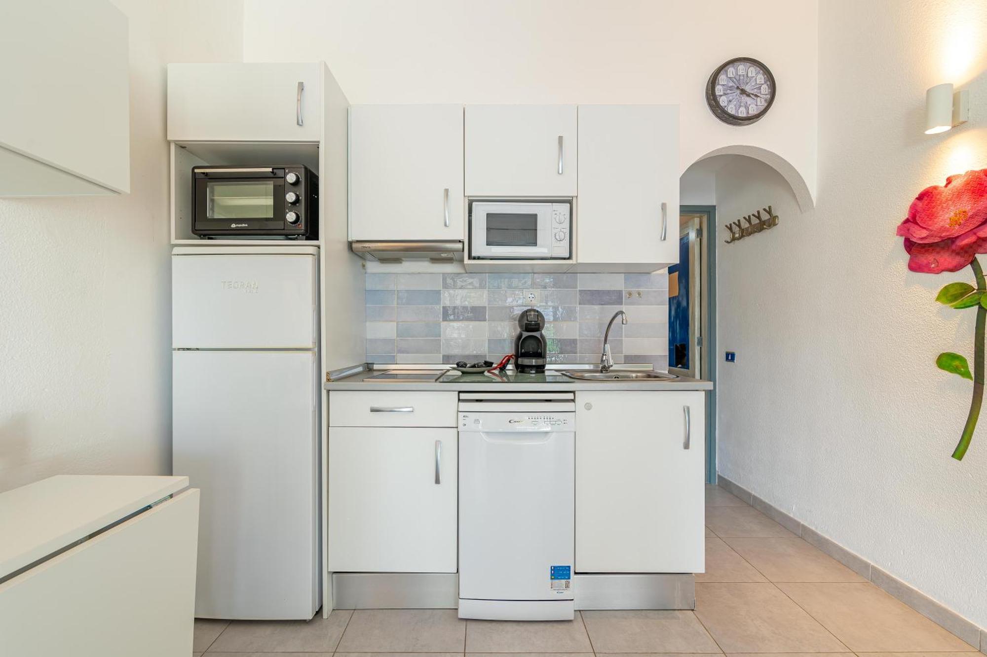 Andrea'S Bungalow, Garden, Barbecue And Pool! San Bartolomé المظهر الخارجي الصورة