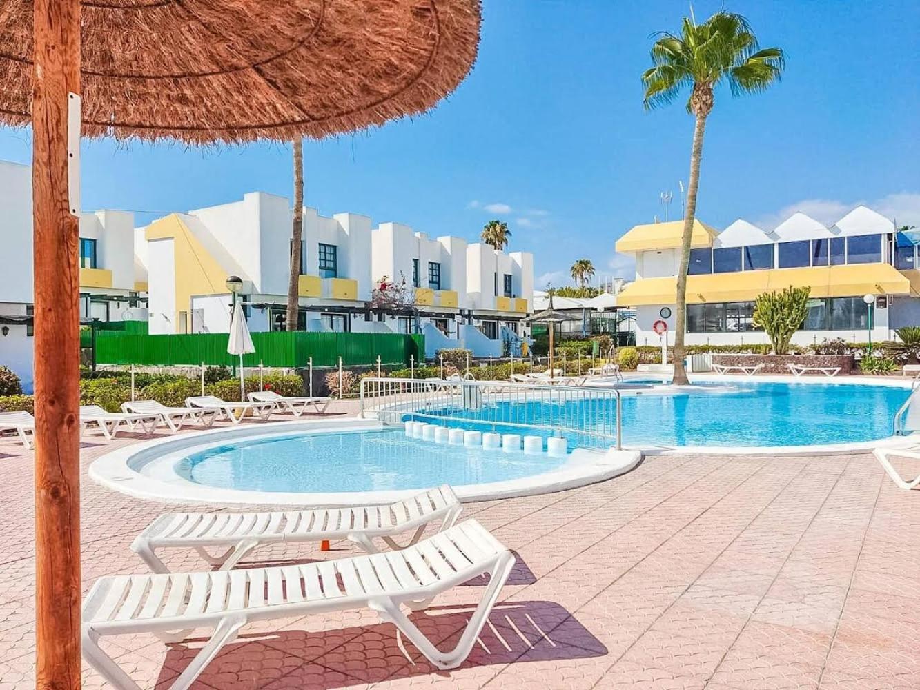 Andrea'S Bungalow, Garden, Barbecue And Pool! San Bartolomé المظهر الخارجي الصورة